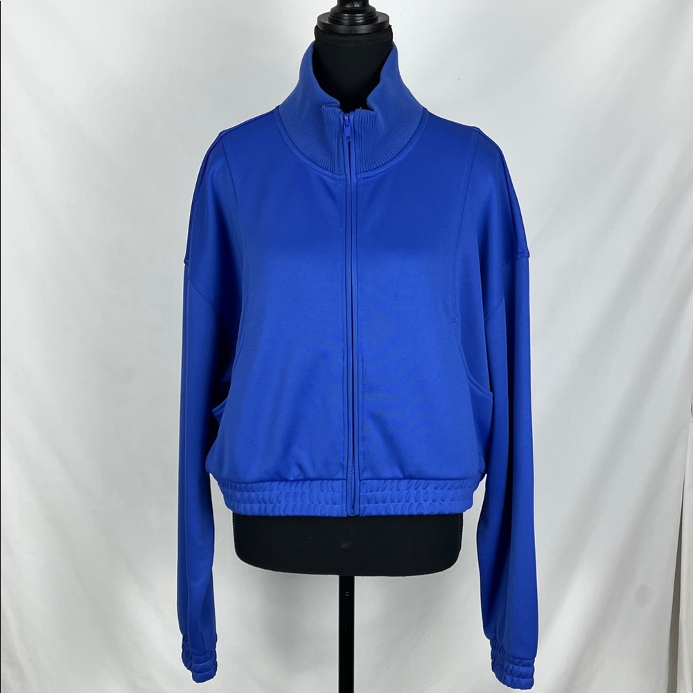 H&M Move Cropped Blue Jacket Size XL